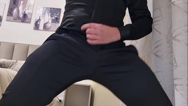 LOVES TO CUM ELEGANT | MOANS AND INTENSE HANDJOB WITH ELEGANT DRESS - PANTS AND ENJOYS WITH A STRONG ORGASM (FULL EXCLUSIVE VIDEO)