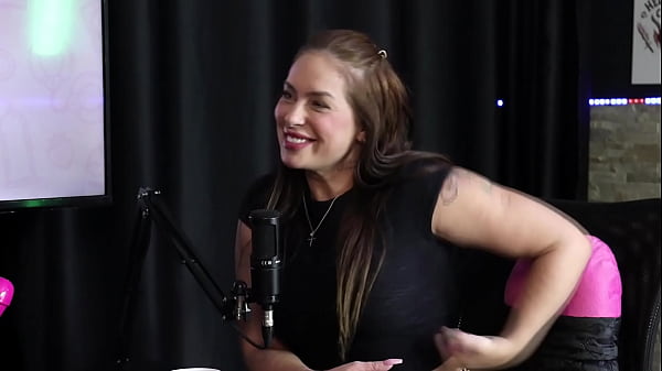 È andato a fare un po' di contenuto, si è messo a quattro zampe e si è preso un pugno nelle costole, poi gli è piaciuto e ha detto chi avrebbe abbinato o meno il gioco di Tinder - Francis Simas (SHEER/RED)