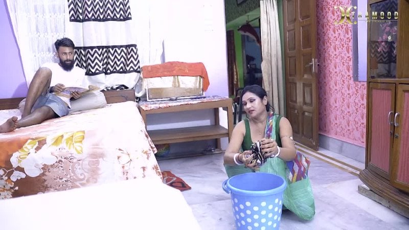 El dueño de la casa se folló a la criada